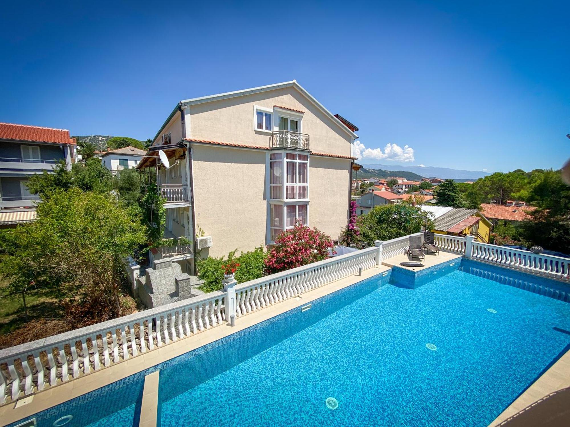 Apartments Happy Island Rab Rab Town Zewnętrze zdjęcie